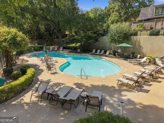 8 Ivy Ridge NE, Atlanta, GA 30342