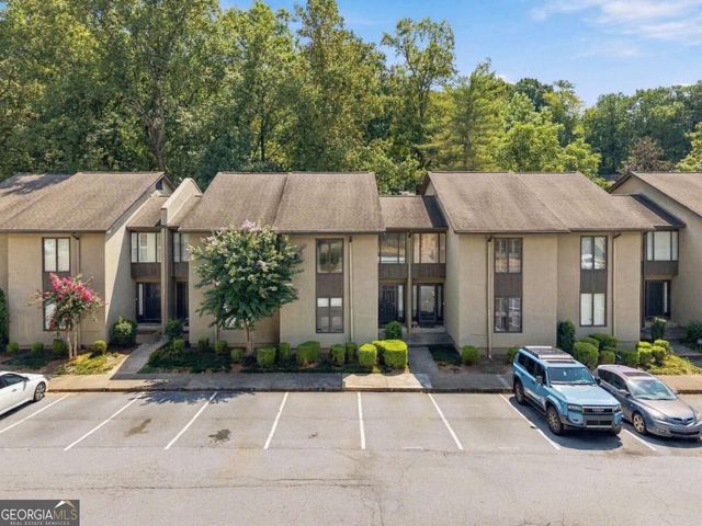 8 Ivy Ridge NE, Atlanta, GA 30342