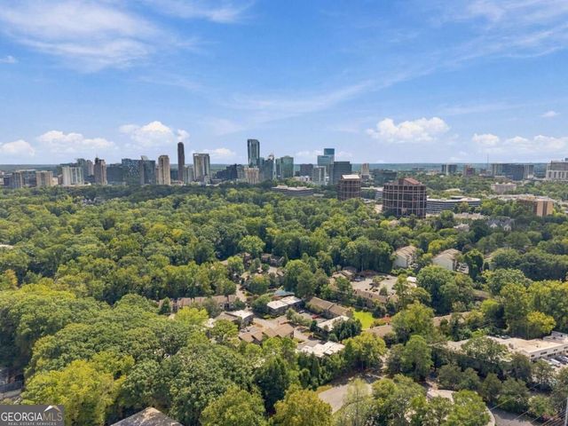 8 Ivy Ridge NE, Atlanta, GA 30342