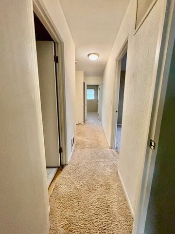 512 KAREY Court, Wilmette, IL 60091