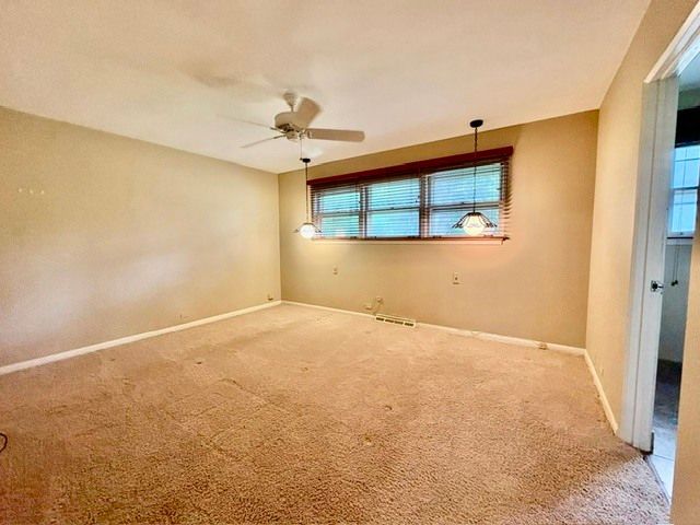 512 KAREY Court, Wilmette, IL 60091