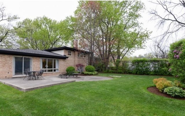 512 KAREY Court, Wilmette, IL 60091