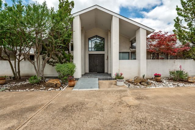 6715 Glenhurst Drive, Dallas, TX 75254