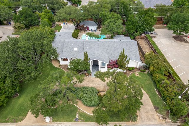 6715 Glenhurst Drive, Dallas, TX 75254