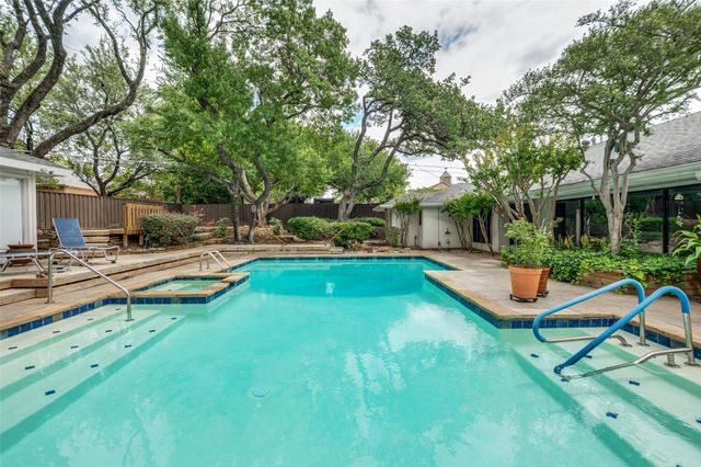 6715 Glenhurst Drive, Dallas, TX 75254