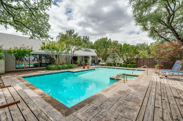 6715 Glenhurst Drive, Dallas, TX 75254