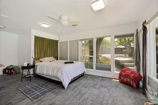 6715 Glenhurst Drive, Dallas, TX 75254