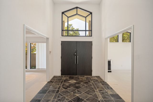 6715 Glenhurst Drive, Dallas, TX 75254