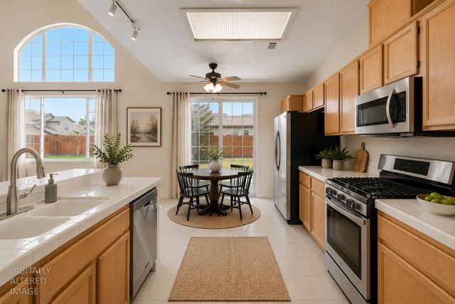 4629 Sun Stone Ct, Salida, CA 95368