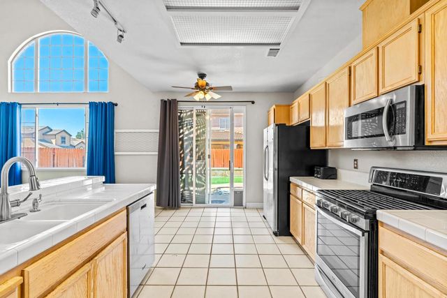 4629 Sun Stone Ct, Salida, CA 95368