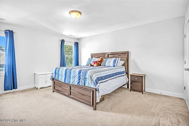 601 Aurora Place, Hampstead, NC 28443