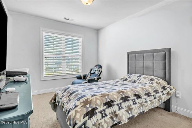 601 Aurora Place, Hampstead, NC 28443