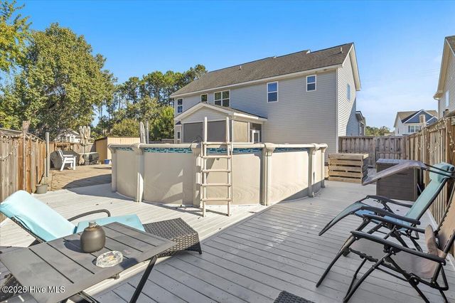 601 Aurora Place, Hampstead, NC 28443