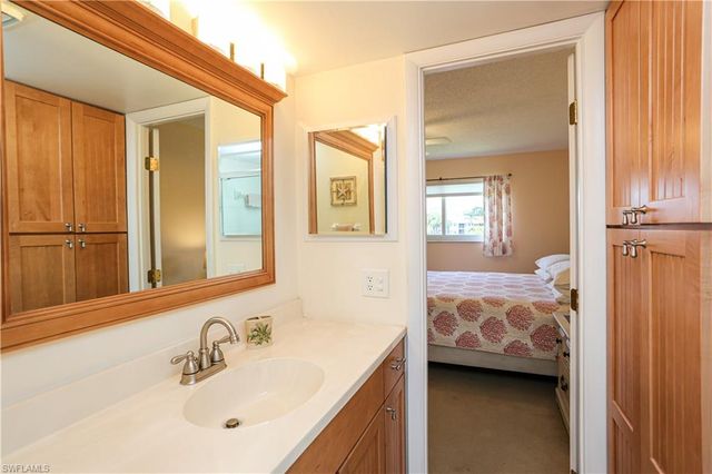 300 Forest Lakes BLVD 202, Naples, FL 34105