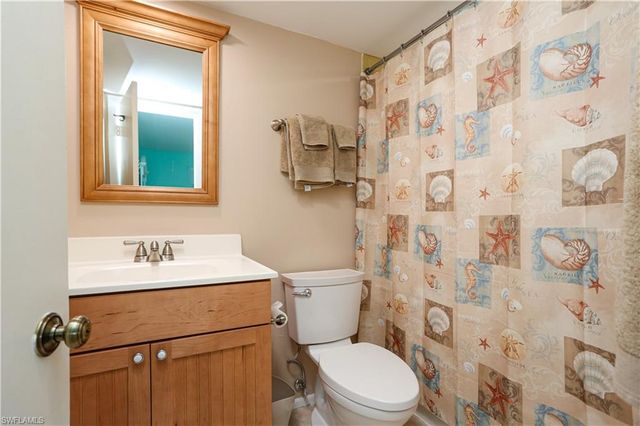 300 Forest Lakes BLVD 202, Naples, FL 34105