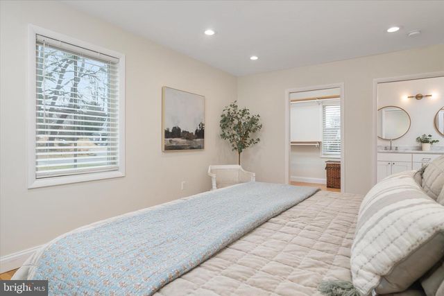 310 GIDDINGS AVE, Annapolis, MD 21401