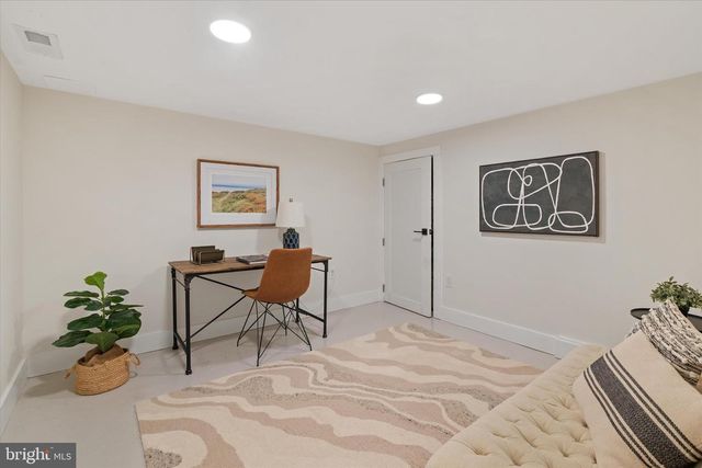 310 GIDDINGS AVE, Annapolis, MD 21401