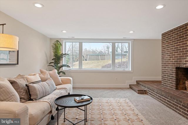 310 GIDDINGS AVE, Annapolis, MD 21401