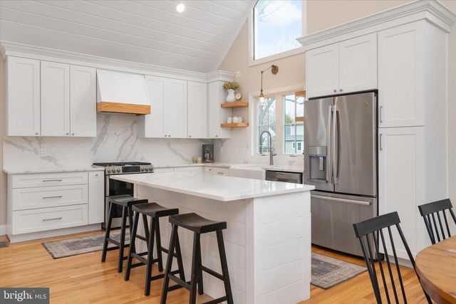 310 GIDDINGS AVE, Annapolis, MD 21401