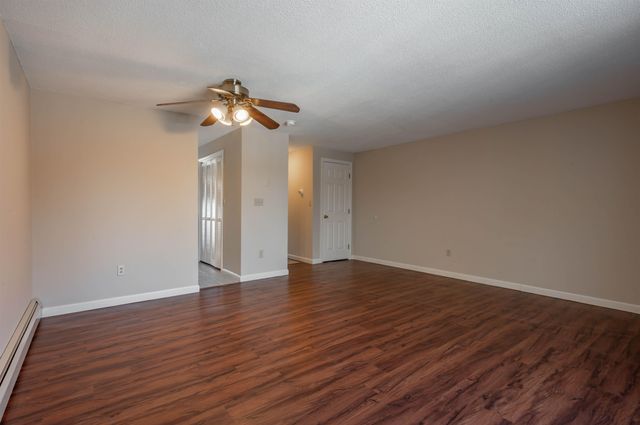 15 Aspen Lane, Merrimack, NH 03054