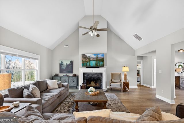 295 Walden Pond Trail, Senoia, GA 30276