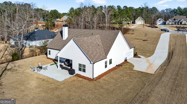 295 Walden Pond Trail, Senoia, GA 30276