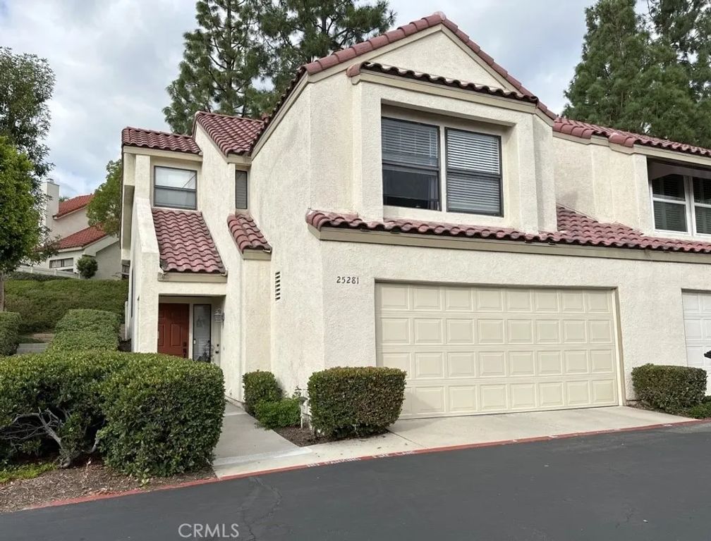 25281 Vista Hermosa, Lake Forest, CA 92630