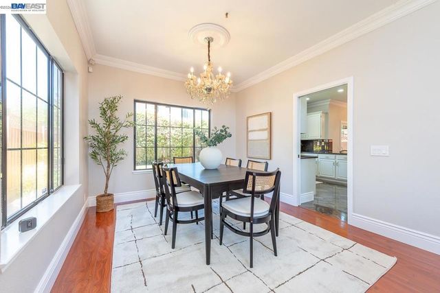 5125 Rose Way, Union City, CA 94587
