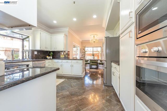 5125 Rose Way, Union City, CA 94587