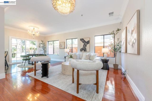 5125 Rose Way, Union City, CA 94587