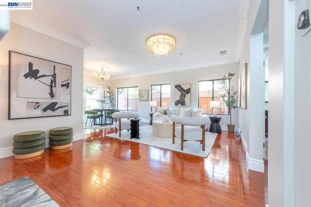 5125 Rose Way, Union City, CA 94587