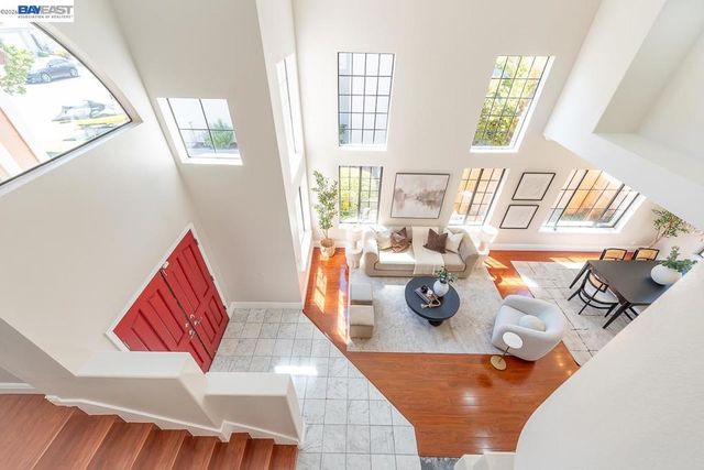 5125 Rose Way, Union City, CA 94587