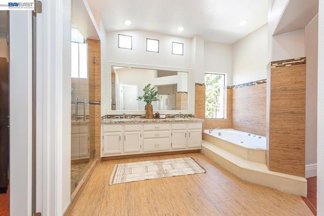 5125 Rose Way, Union City, CA 94587