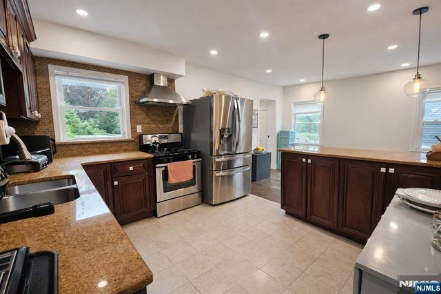 103 E Cedar Lane, Teaneck, NJ 07666