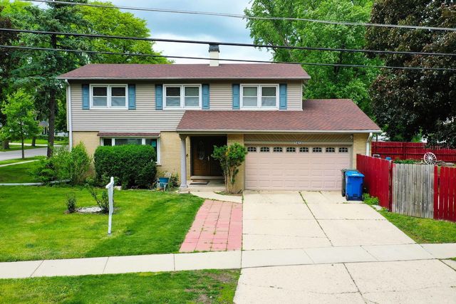 1423 S Cypress Drive, Mount Prospect, IL 60056