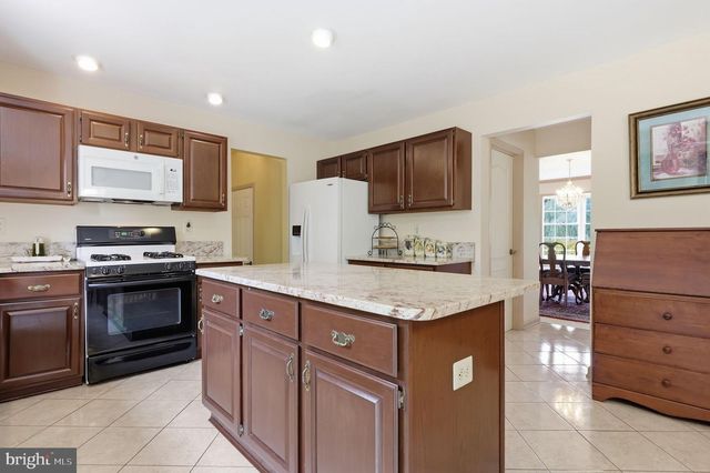 1001 MERIDIAN WAY, Yardley, PA 19067