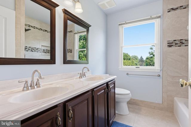 1001 MERIDIAN WAY, Yardley, PA 19067