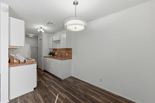 2603 Brickford CV, Austin, TX 78745