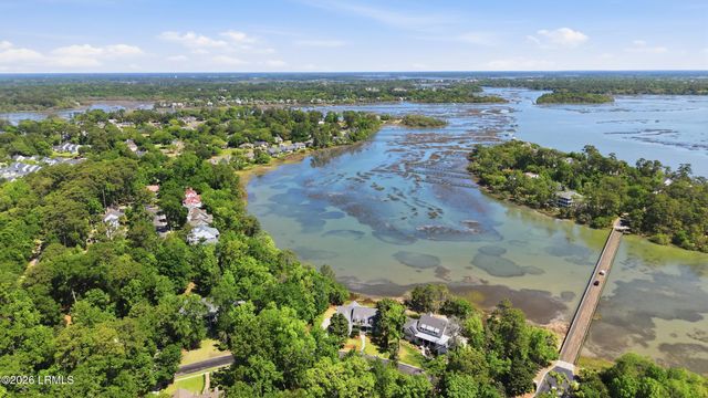 213 De La Gaye Point, Beaufort, SC 29902