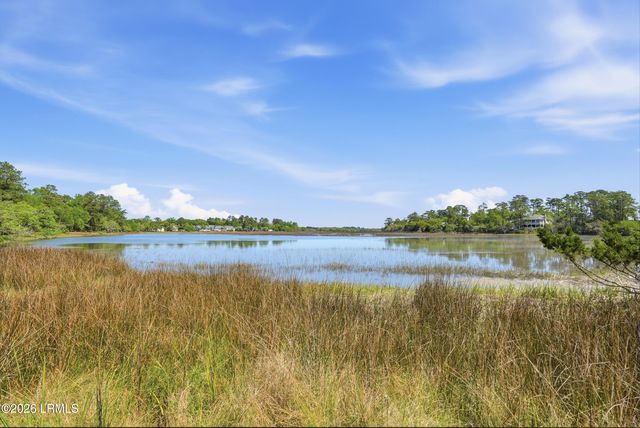 213 De La Gaye Point, Beaufort, SC 29902