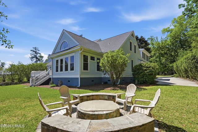 213 De La Gaye Point, Beaufort, SC 29902