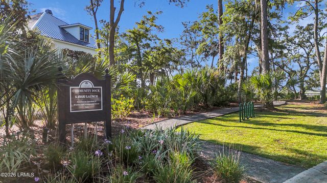 213 De La Gaye Point, Beaufort, SC 29902