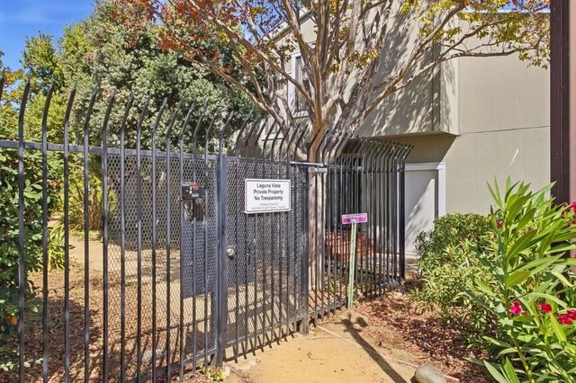 3419 La Selva Street, San Mateo, CA 94403