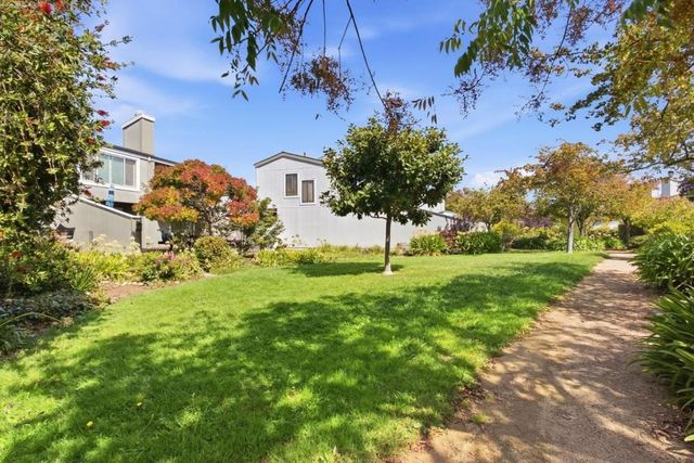3419 La Selva Street, San Mateo, CA 94403