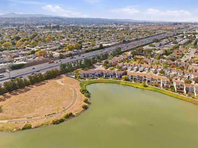 3419 La Selva Street, San Mateo, CA 94403