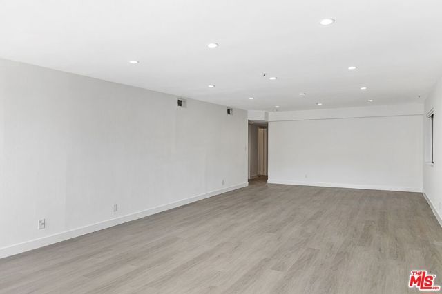 1616 Brockton Avenue 103, Los Angeles, CA 90025