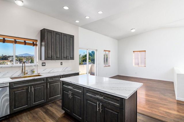 4150 Marine View Ave, San Diego, CA 92113