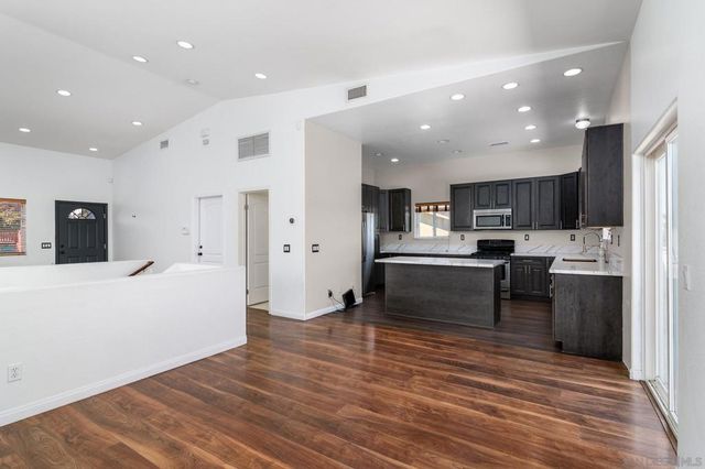 4150 Marine View Ave, San Diego, CA 92113