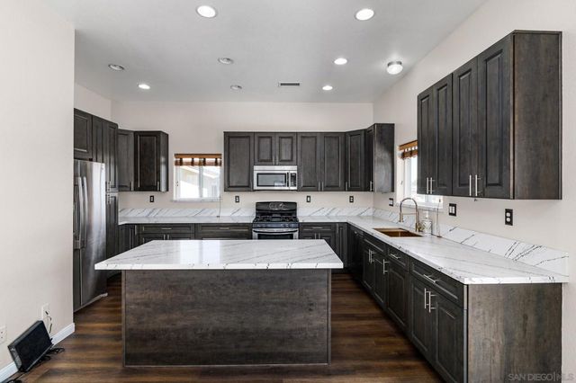 4150 Marine View Ave, San Diego, CA 92113