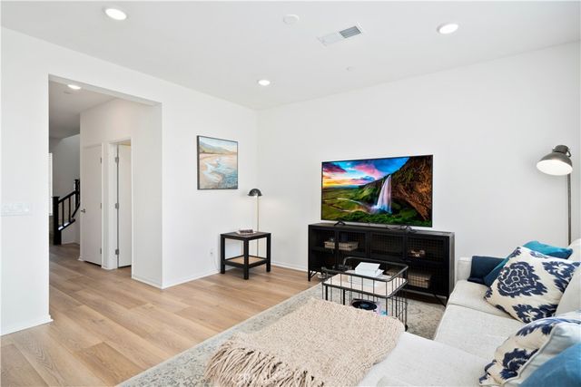 35060 Hacienda, Fallbrook, CA 92028